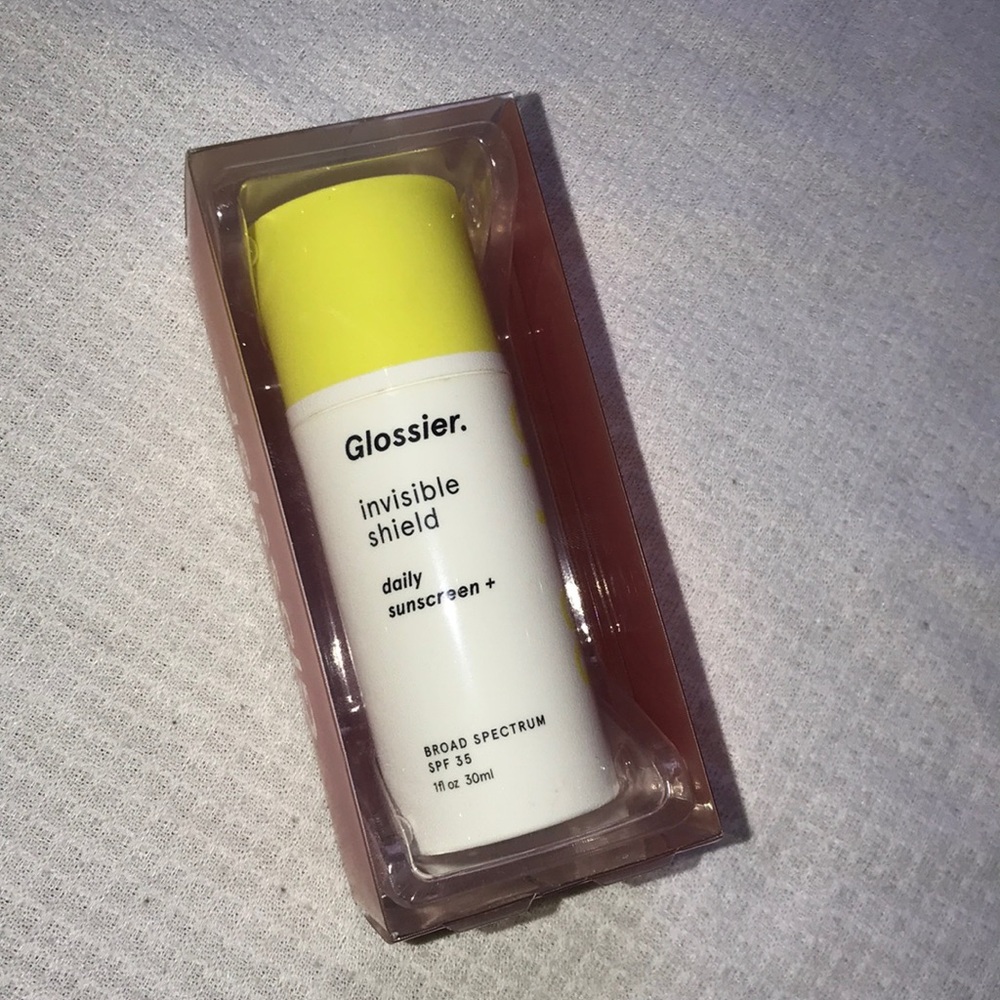 Glossier Daily Sunscreen